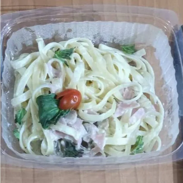 Fettuccine Alfredo