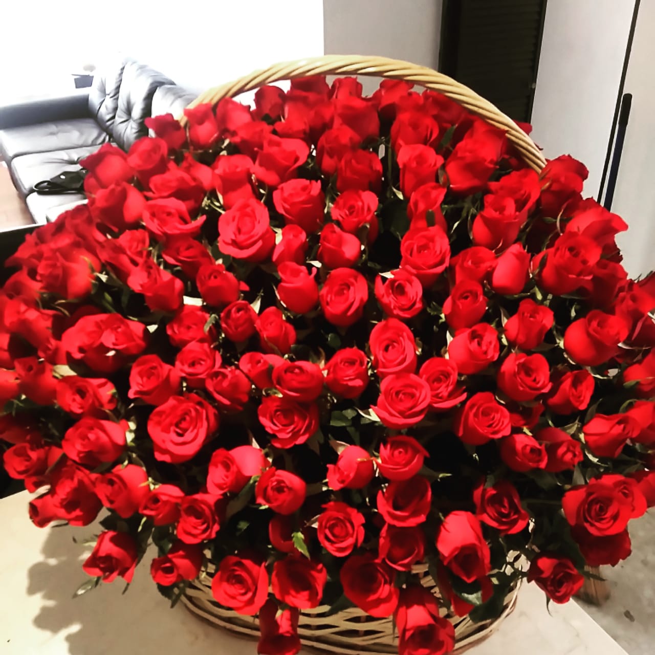 Canasta de 400 Rosas